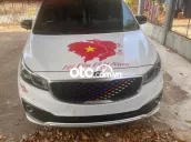 Kia Grand Sedona 7 chỗ Trắng