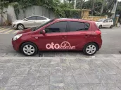 Hyundai i20 Số tự động Đỏ