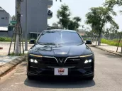 VinFast LUX A2.0 2021 tại Quảng Ngãi