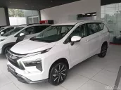 Sẵn xe giao ngay hok lo về giá