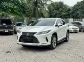 Xe màu trắng nội thất nâu cực mới