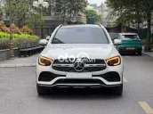 Mercedes-Benz GLC 300 2021 Trắng