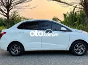 Hyundai Grand i10 Số sàn 5 chỗ Trắng