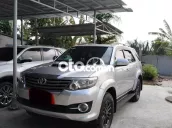 Toyota Fortuner 2015 Bạc