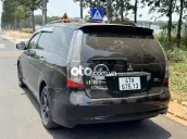 Mitsubishi Grandis 2005 Đen Tự động