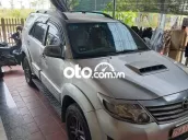 Toyota Fortuner 2015 Bạc 15 vạn km