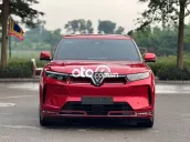 VinFast VF9 Plus 2024 Đỏ - 7700 km