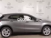 Mercedes-Benz GLA250 2016 Xám