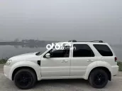 Ford Escape 2012 Trắng 150.000 km