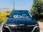Kia Carnival Luxury 2023 Đen 54000 km