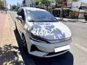 BYD M6 7 chỗ Điện 56.000km Trắng