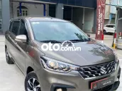 Suzuki Ertiga Hybrid 2022 lăn bánh 28.000km