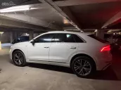 Bán xe Audi Q8 chưa chạy hết roda