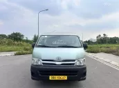 Bán Hiace tải van 6 chỗ sản xuất năm 2011 máy Dầu, tải 820kg