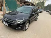 2 lốp vẫn theo xe