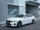 Xe thể thao sang trọng, thiết kế hiện đại