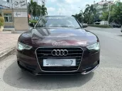 Sang trọng đẳng cấp, xe còn rất mới