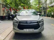 Gia đình bán xe Toyota Innova 2.0E đời cuối 2017 90%new