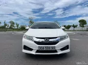 Biển Hà Nội trắng Ngọc Trinh full option