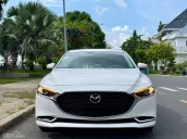 Mazda 3 Luxury 1.5L - 2023 Màu: Trắng Odo: 24.500Km Giá: 548 Triệu tl Tình trạng xe: Xe 1 chủ sử dụng gia