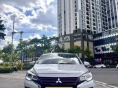 Xe cực đẹp, tiết kiệm xăng, full options