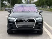 Audi Q7 2017 số tự động