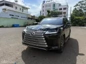 Lexus LX 600 2024 tại Hà Nội