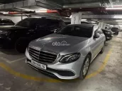Mercedes-Benz E200 2016 tại Hà Nội