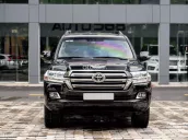 Toyota Land Cruiser VX 4.6 V8 2019