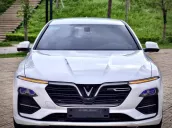 VinFast LUX A2.0 2021