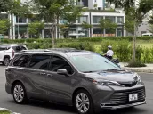 Full option Platinum Hybrid hiếm, 2 ghế thương gia option 200 triệu