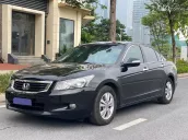 Trang bị nhiều phụ kiện