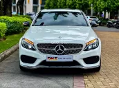 Nội thất sang trọng thể thao