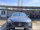 Ngoại thất trắng nguyên bản, nâng cấp mâm E300 - Odo chỉ 5000