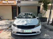 AT Deluxe sx2017, màu trắng, biển Hà Nội, giá 345 triệu