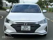 Nhỏ gọn dễ sử dụng, tiết kiệm nhiên liệu. Hỗ trợ góp ngân hàng