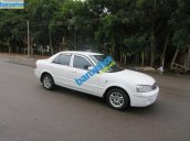 Xe Ford Laser  2003