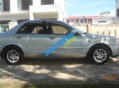Xe Ford Laser  2004