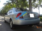 Xe Ford Laser  2004