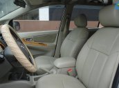 Xe Toyota Innova  2009