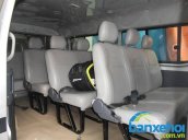 Xe Toyota Hiace  2011