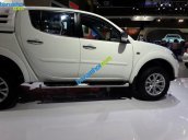 Cần bán Mitsubishi Triton GLS AT đời 2015, màu trắng - LH ngay 0949 086 213