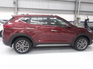 Giá lăn bánh Tucson 2.0 full giảm giá 34tr tiền mặt + 220tr nhận xe + tặng voucher 5tr Giá lăn bánh Tucson 2.0 full giảm giá 34tr tiền mặt + 220tr nhận xe + tặng voucher 5tr
