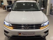 Volkswagen Tiguan Luxury S - SUV 7 chỗ - xe mới nhập khẩu 100% - chương trình ưu đãi 50% phí trước bạ