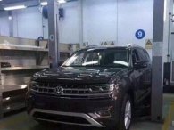Volkswagen Teramont lộ thiết kế cả trong lẫn ngoài
