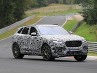 Jaguar F-Pace SVR lần đầu lộ ảnh chạy thử Jaguar F-Pace SVR lần đầu lộ ảnh chạy thử