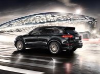 Porsche Cayenne Platinum có giá từ 4,67 tỷ đồng tại Việt Nam Porsche Cayenne Platinum có giá từ 4,67 tỷ đồng tại Việt Nam