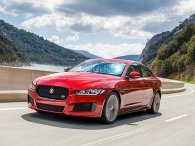 Jaguar F-Pace, XE và XF có bản cập nhật đời 2018 Jaguar F-Pace, XE và XF có bản cập nhật đời 2018
