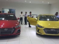 Hyundai Elantra lấp ló tại đại lý Malaysia, chuẩn bị ra mắt