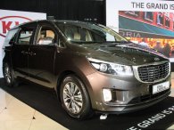 Kia Sedona 2017 bán ra tại Malaysia, giá 792 triệu đồng